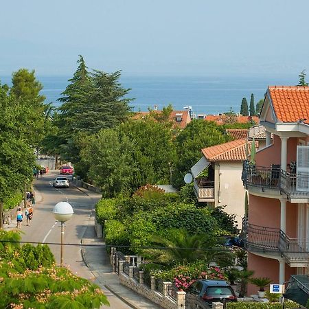 Apartman Adria Malinska Exterior foto